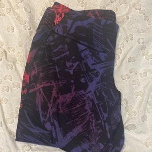 Old navy XL cropped compression leggings